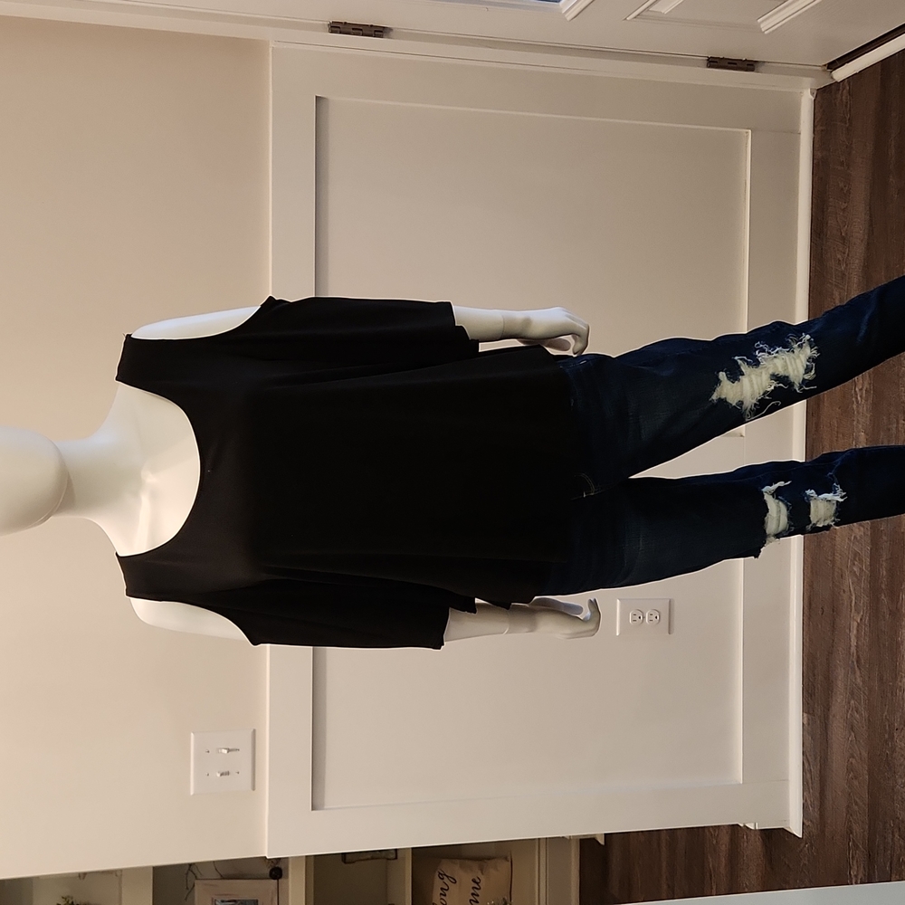 New York and Company flowy black top with cutout sleeves